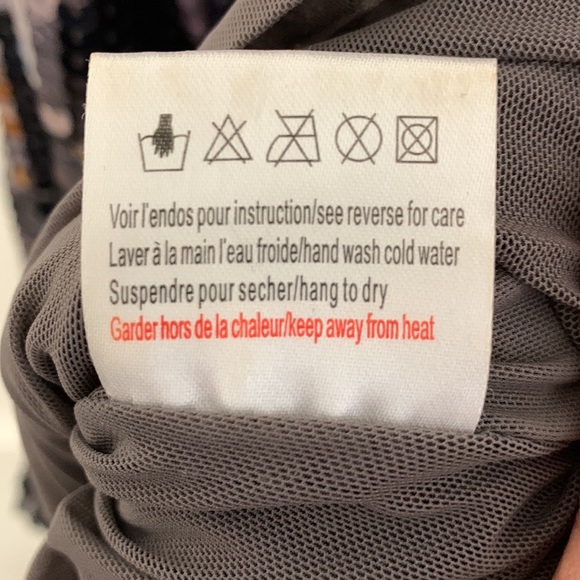 ❤️$10. Sequin Reversible Dress Size S - Picture 9 of 10